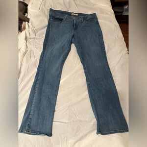 Levi's Women's Straight Leg Blue Jeans